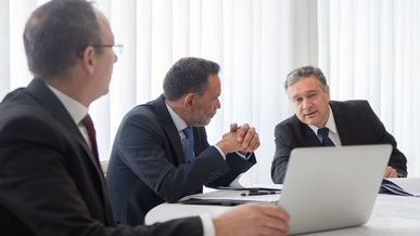 Mistakes to Avoid Before Buying a Franchise: Key Tips for a Successful Investment