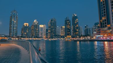Commercial Rents in Dubai: What Franchise Investors Need to Know
